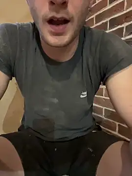 Snapshot of red_red00 chatting on 11-03-25, 01:34 red red00 online show from 11-03-25, 01:34