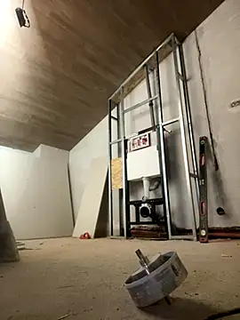 Snapshot of red_red00 chatting on 11-13-25, 11:31 red red00 online show from 11-13-25, 11:31