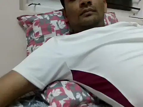 NiceBoy9099 online show from 12-05-24, 06:22