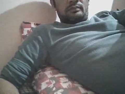 NiceBoy9099 online show from 10-23-25, 05:01