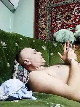 Pineapple04 online show from 03-15-25, 07:48