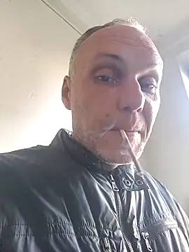 Pineapple04 online show from 10-15-25, 08:47