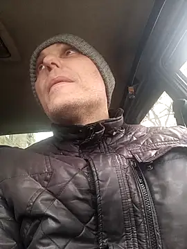 Pineapple04 online show from 12-05-25, 10:02