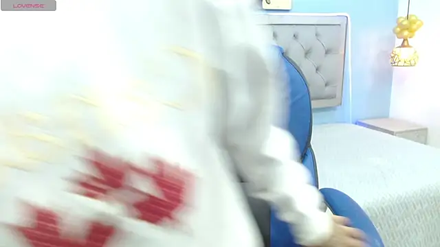 Xavii18 online show from 02-11-25, 12:37