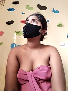 Lina-Rose online show from 03-10-25, 01:45