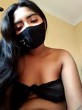Lina-Rose online show from 03-11-25, 07:37