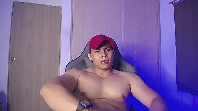 RoyConstance online show from 03-10-25, 02:28