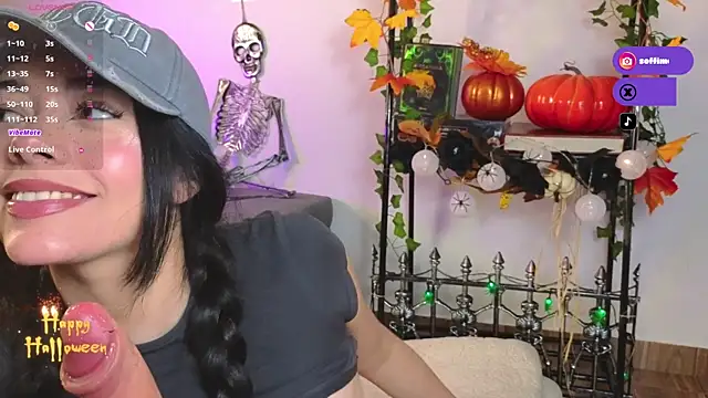 Soffimoon  online show from 11-08-25, 01:39