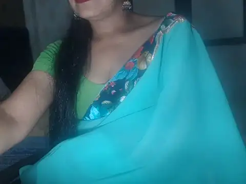 Snapshot of LustyShreya chatting on 09-10-25, 05:24 LustyShreya online show from 09-10-25, 05:24