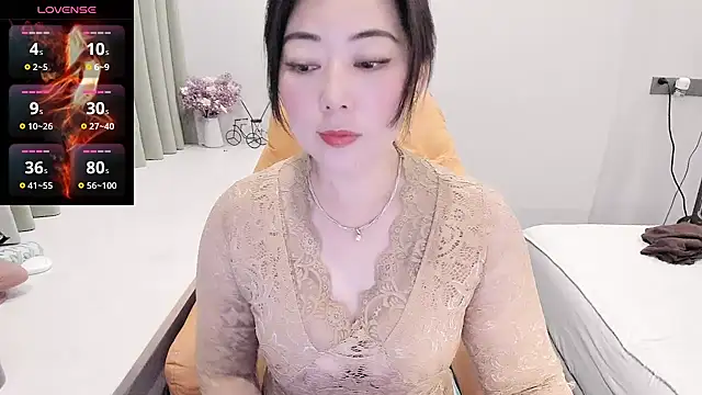 Snapshot of Crystal_Wings chatting on 12-02-25, 01:28 Crystal Wings online show from 12-02-25, 01:28