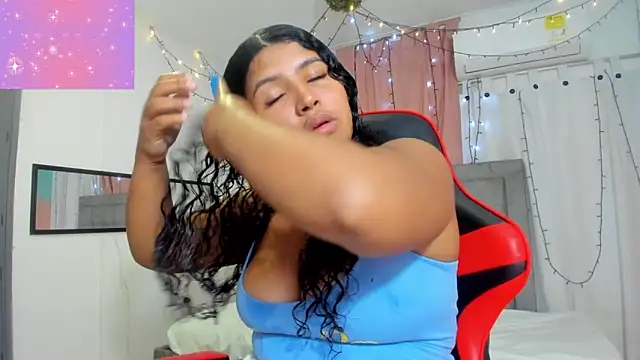 Snapshot of valentina_0_ chatting on 02-13-25, 03:29 valentina 0  online show from 02-13-25, 03:29