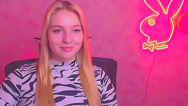 Milka kiss  online show from 02-17-25, 12:38