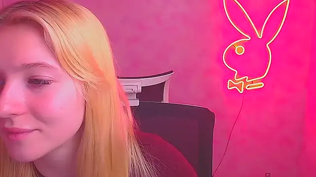 Milka kiss  online show from 02-24-25, 03:53