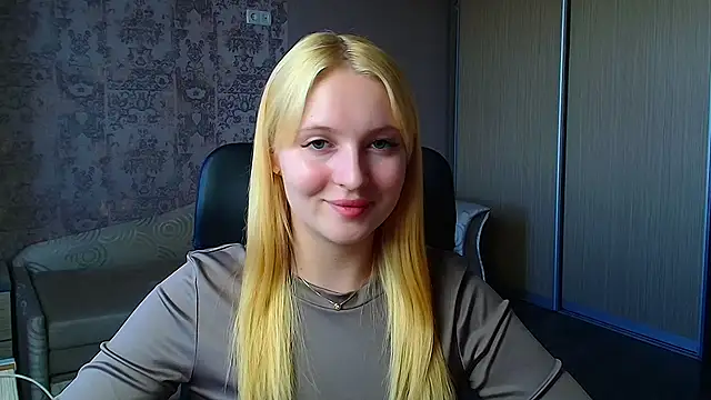 Snapshot of Milka_kiss_ chatting on 06-02-26, 05:42 Milka kiss online show from 06-02-26, 05:42