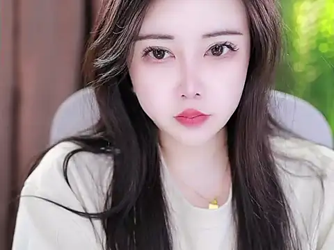 Qiaoqiao  online show from 02-04-25, 04:39