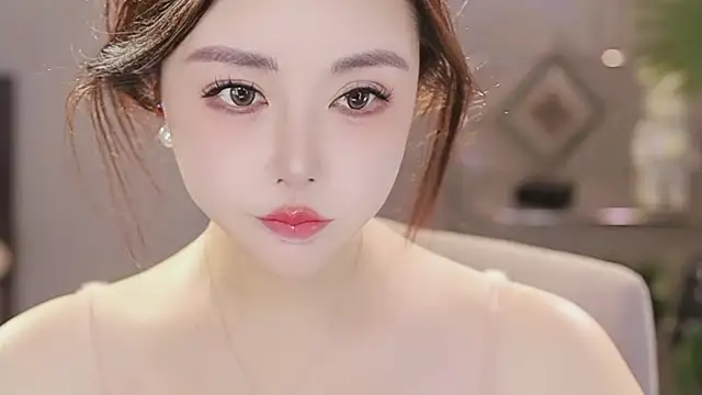 Qiaoqiao  online show from 01-07-26, 04:09