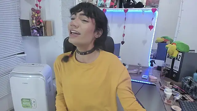 SWEETSAMY39715 online show from 02-18-25, 01:44