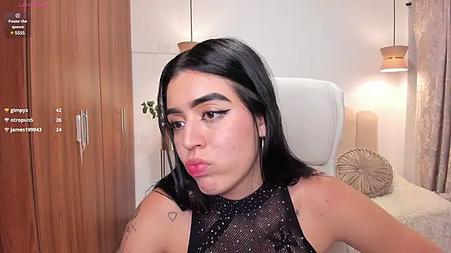 zoee jackson online show from 03-20-25, 01:24