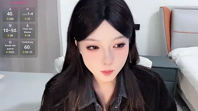 Snapshot of Q-ing chatting on 01-09-25, 06:48 Q-ing online show from 01-09-25, 06:48