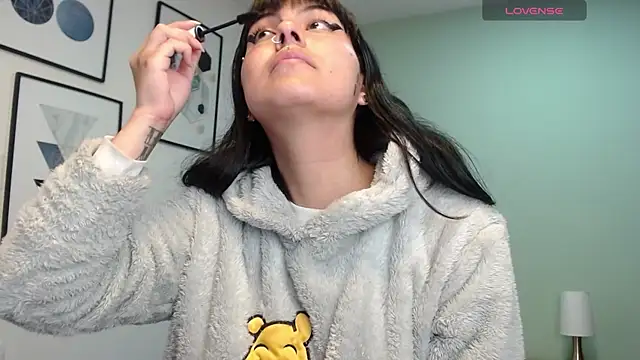 amy adams1 online show from 03-30-26, 04:13