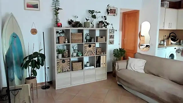 desertd2310 online show from 03-22-25, 06:47