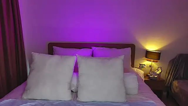 Snapshot of YourSexyNeighbour chatting on 12-30-24, 03:14 YourSexyNeighbour online show from 12-30-24, 03:14