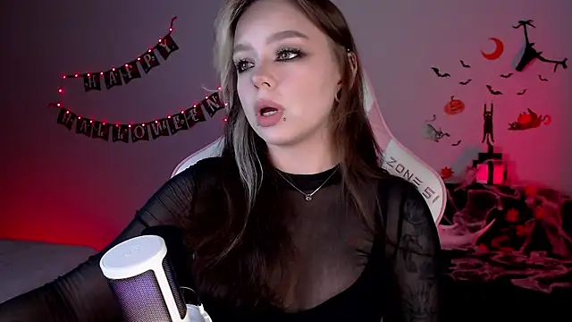 meowceline online show from 10-27-25, 05:06