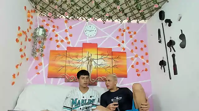 Snapshot of Fresahot2005 chatting on 03-10-25, 07:50 Fresahot2005 online show from 03-10-25, 07:50