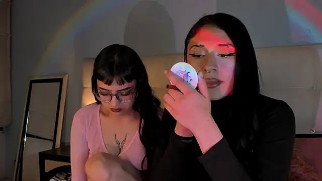 Snapshot of Cintya_Kros chatting on 09-13-25, 04:34 Cintya Kros online show from 09-13-25, 04:34