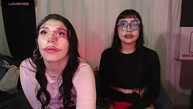 Snapshot of Cintya_Kros chatting on 10-24-25, 11:56 Cintya Kros online show from 10-24-25, 11:56