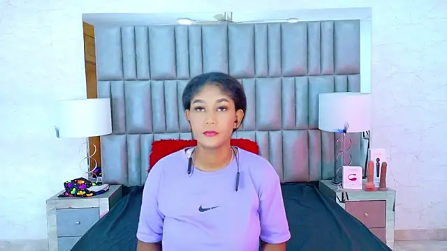 Snapshot of AlisonJaimes chatting on 09-09-25, 12:59 AlisonJaimes online show from 09-09-25, 12:59