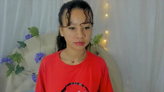 Snapshot of brithany_rousee chatting on 12-30-24, 03:24 brithany rousee online show from 12-30-24, 03:24