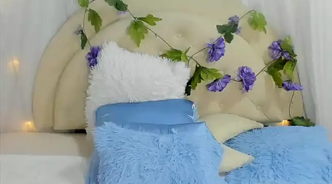 Snapshot of brithany_rousee chatting on 01-07-25, 03:12 brithany rousee online show from 01-07-25, 03:12