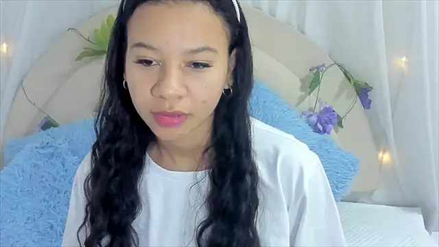 Snapshot of brithany_rousee chatting on 01-23-25, 07:18 brithany rousee online show from 01-23-25, 07:18