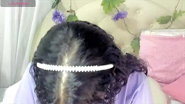 Snapshot of brithany_rousee chatting on 01-31-25, 07:18 brithany rousee online show from 01-31-25, 07:18