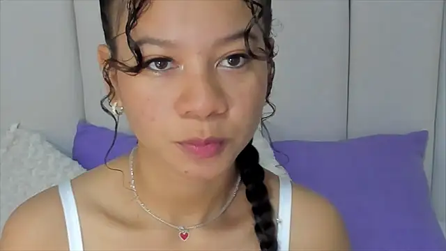 Snapshot of brithany_rousee chatting on 02-11-25, 07:16 brithany rousee online show from 02-11-25, 07:16