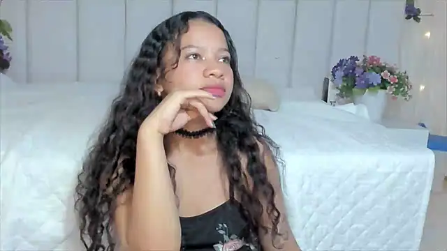 Snapshot of brithany_rousee chatting on 02-22-25, 10:31 brithany rousee online show from 02-22-25, 10:31