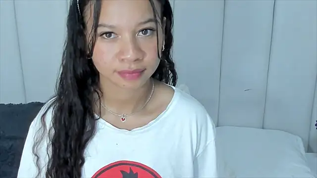 Snapshot of brithany_rousee chatting on 02-24-25, 10:25 brithany rousee online show from 02-24-25, 10:25