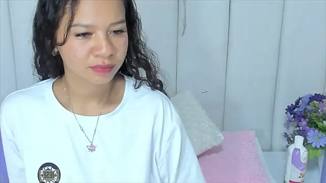 Snapshot of brithany_rousee chatting on 02-27-25, 10:20 brithany rousee online show from 02-27-25, 10:20