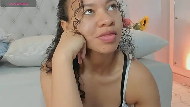 Snapshot of brithany_rousee chatting on 11-04-25, 02:05 brithany rousee online show from 11-04-25, 02:05