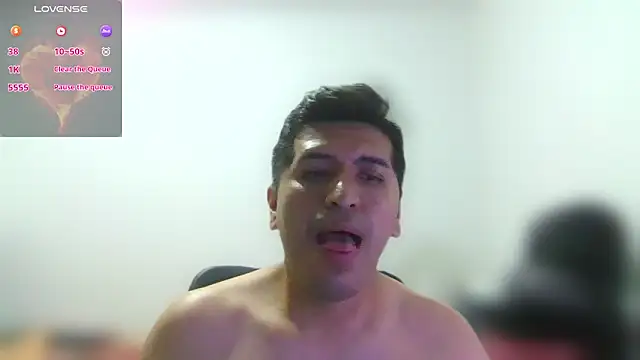 ThiagoLove01 online show from 01-19-26, 02:15