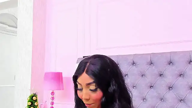 Snapshot of HaileeRoberts chatting on 11-22-25, 12:26 HaileeRoberts online show from 11-22-25, 12:26