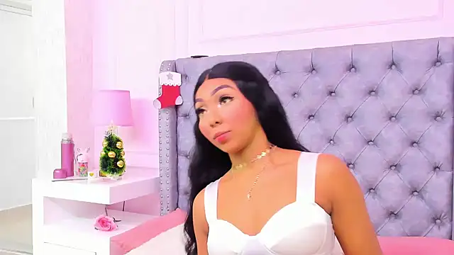 Snapshot of HaileeRoberts chatting on 11-27-25, 12:18 HaileeRoberts online show from 11-27-25, 12:18