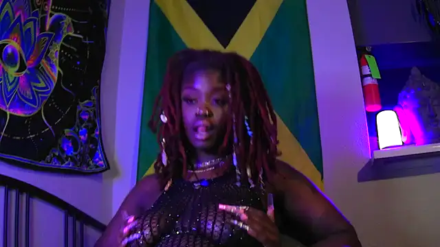 Snapshot of Tatithegoddess chatting on 01-05-25, 11:15 Tatithegoddess online show from 01-05-25, 11:15