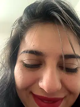 alyssa magiic online show from 10-15-25, 04:07