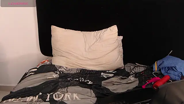 lolaa staars online show from 12-01-24, 04:29