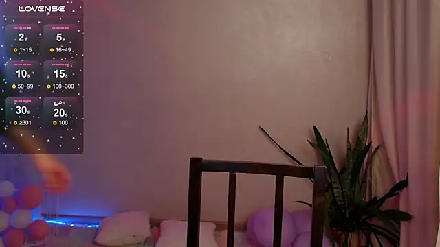 Snapshot of 0urAlexa chatting on 12-18-24, 10:57 0urAlexa online show from 12-18-24, 10:57