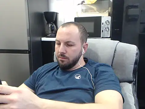 nickolastheboy online show from 12-18-25, 12:27