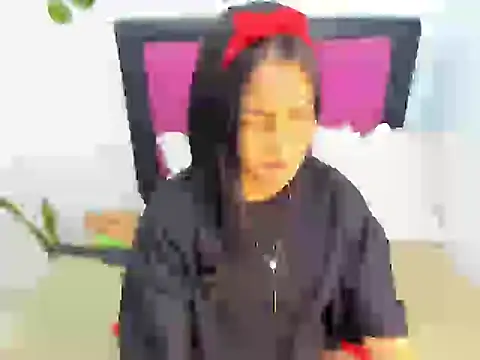 Snapshot of AlondraFoxx chatting on 10-07-25, 02:20 AlondraFoxx online show from 10-07-25, 02:20