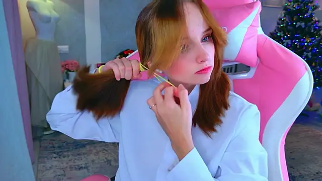 b4by LoL1 online show from 12-22-25, 11:40